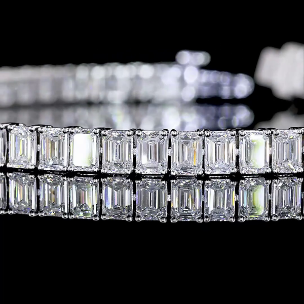 Lab-Grown 9.89 Carat Emerald E-VS Diamond 14K White Gold Tennis Bracelet