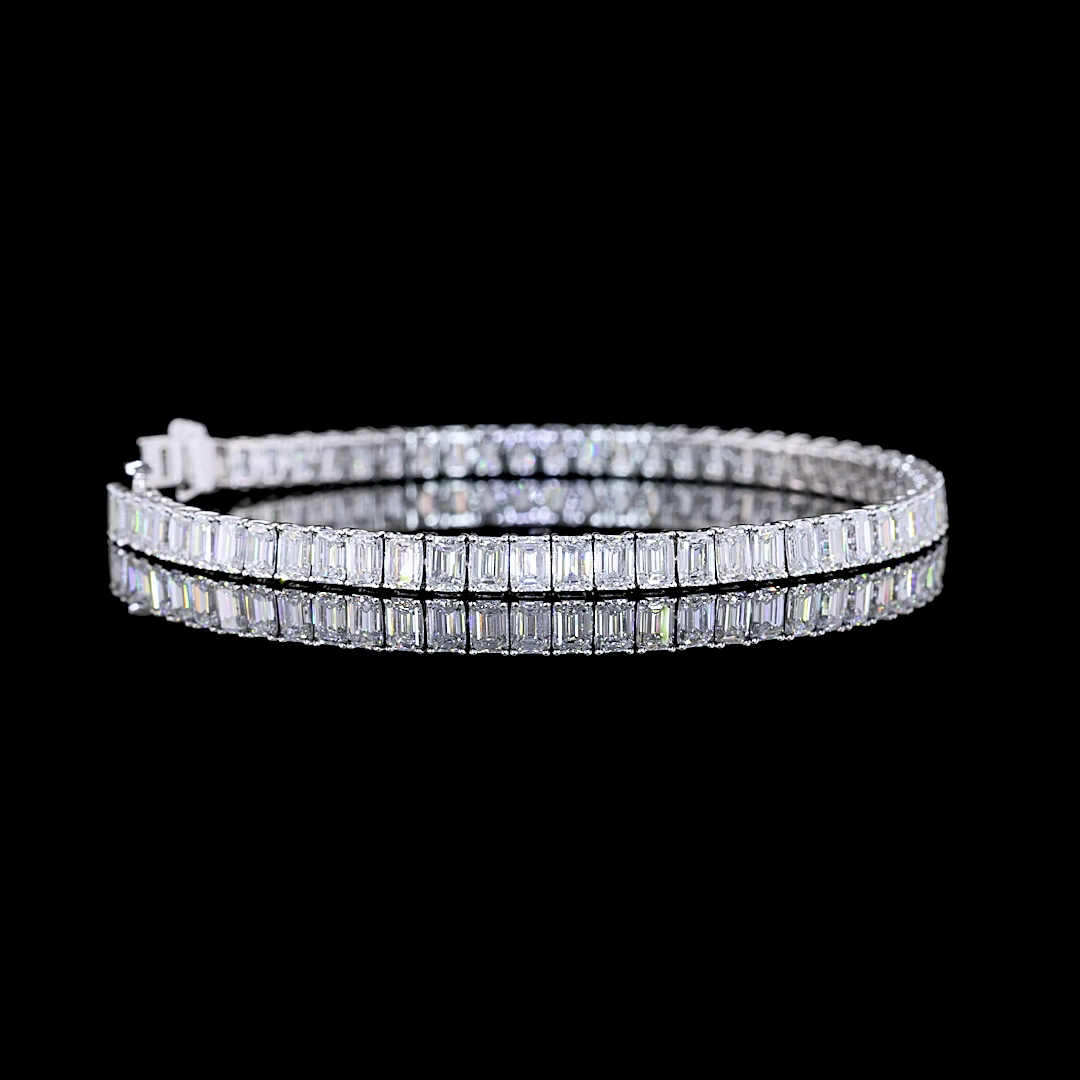 Lab-Grown 9.96 Carat Emerald E-VS Diamond 14K White Gold Tennis Bracelet