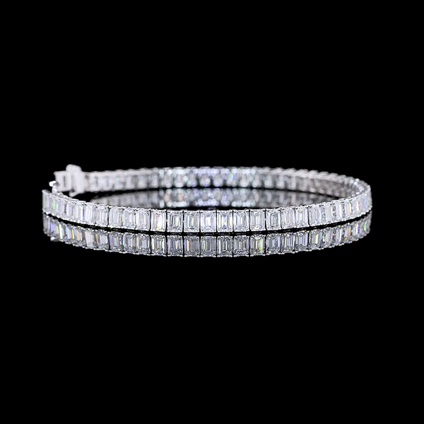 Lab-Grown 10.02 Carat Emerald E-VS Diamond 14K White Gold Tennis Bracelet