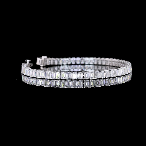 Lab-Grown 10.33 Carat Emerald E-VS Diamond 14K White Gold Tennis Bracelet
