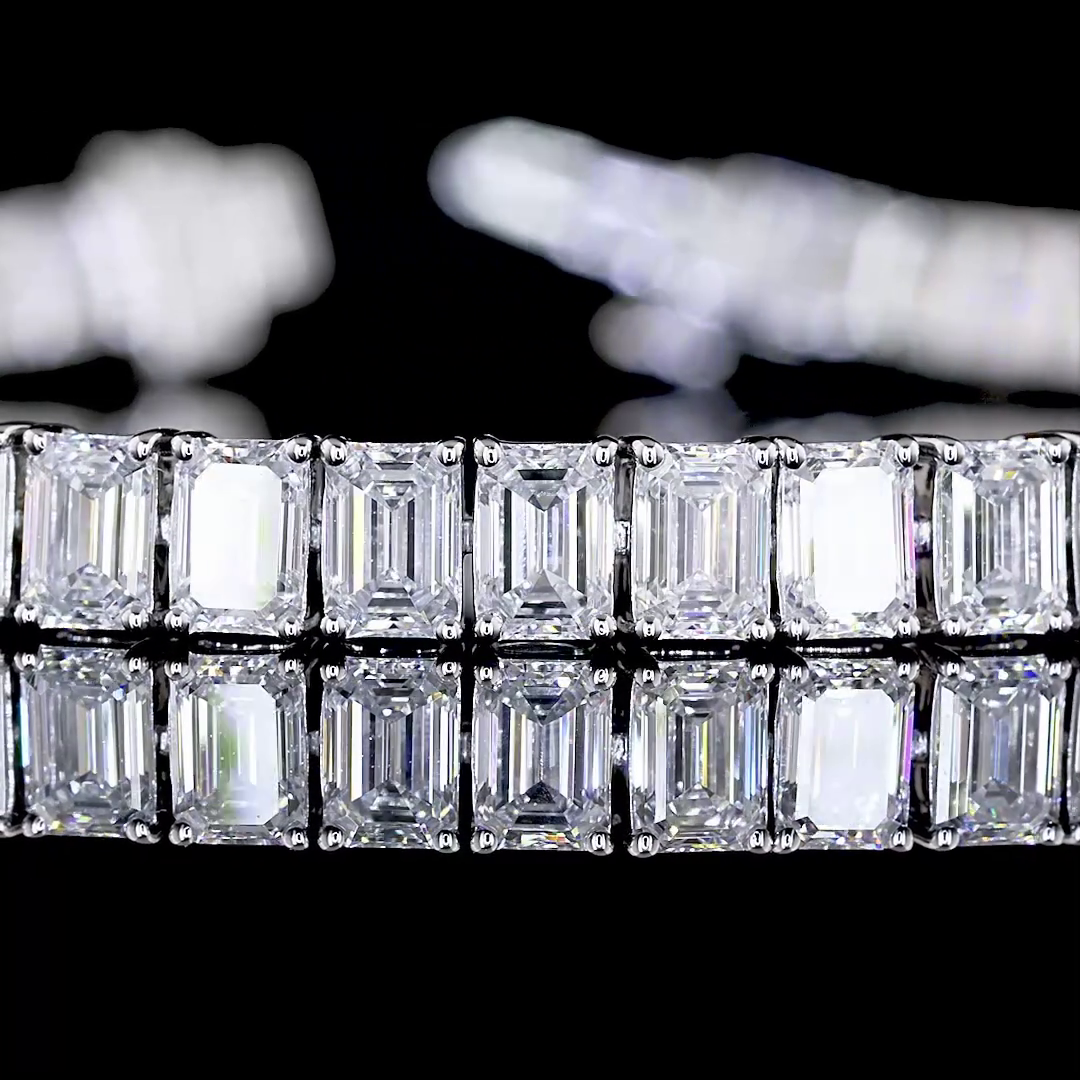 Lab-Grown 9.76 Carat Emerald E-VS Diamond 14K White Gold Tennis Bracelet