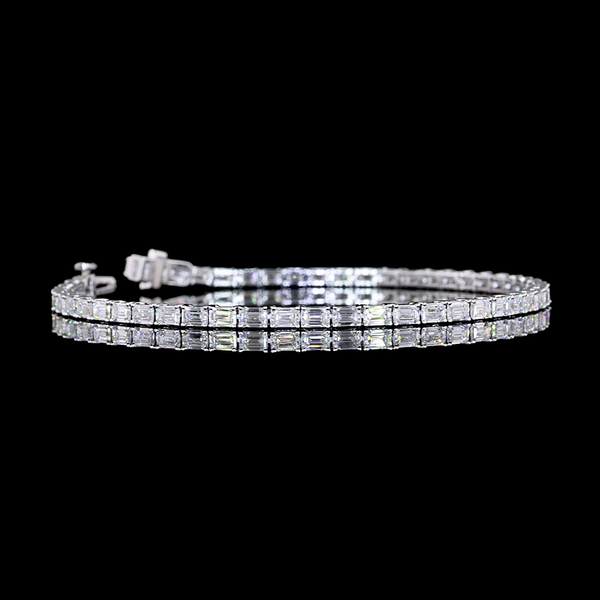 Lab-Grown 5.08 Carat Emerald E-VS1 Diamond 14K White Gold Tennis Bracelet