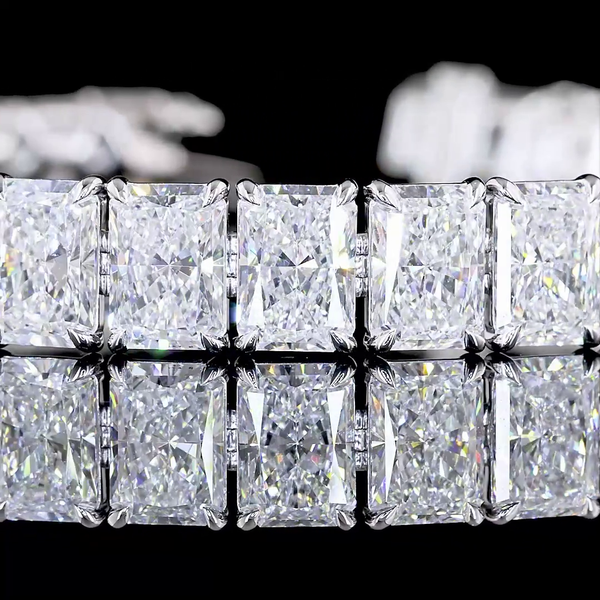 Lab-Grown 34 Carat Radiant F-VS2 Diamond 14K White Gold Tennis Bracelet