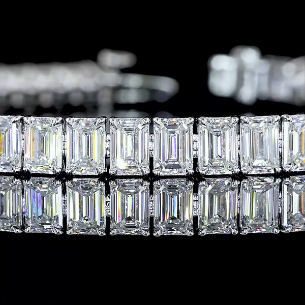 Lab-Grown 14.01 Carat Emerald E-VS Diamond 14K White Gold Tennis Bracelet