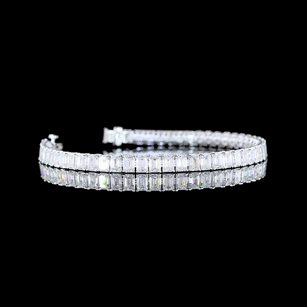 Lab-Grown 11.88 Carat Emerald E-VS Diamond 14K White Gold Tennis Bracelet
