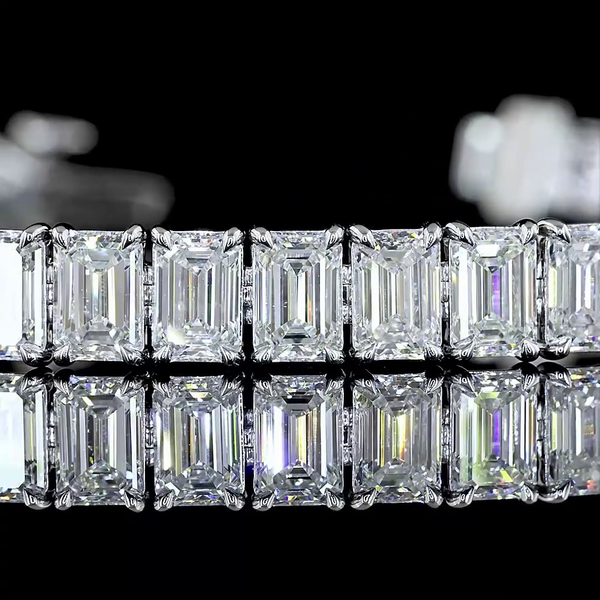Lab-Grown 15.12 Carat Emerald E-VS Diamond 14K White Gold Tennis Bracelet