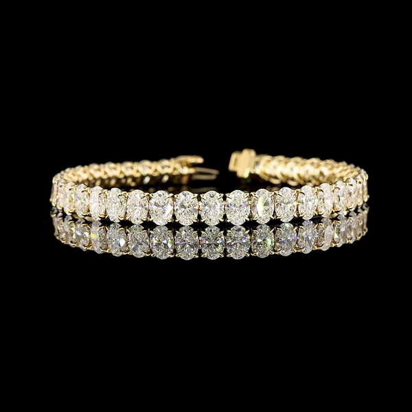 Lab-Grown 20 Carat Oval F-VS2 Diamond 14K Yellow Gold Tennis Bracelet
