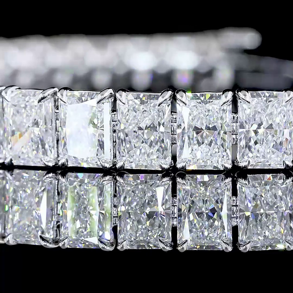 Lab-Grown 21.65 Carat Radiant E-VS1 Diamond 14K White Gold Tennis Bracelet