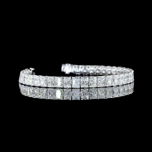 Lab-Grown 19.79 Carat Radiant E-VS Diamond 14K White Gold Tennis Bracelet