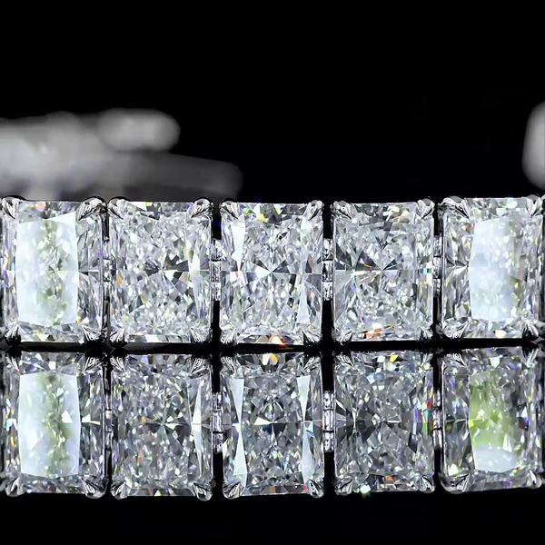 Lab-Grown 19.79 Carat Radiant E-VS Diamond 14K White Gold Tennis Bracelet