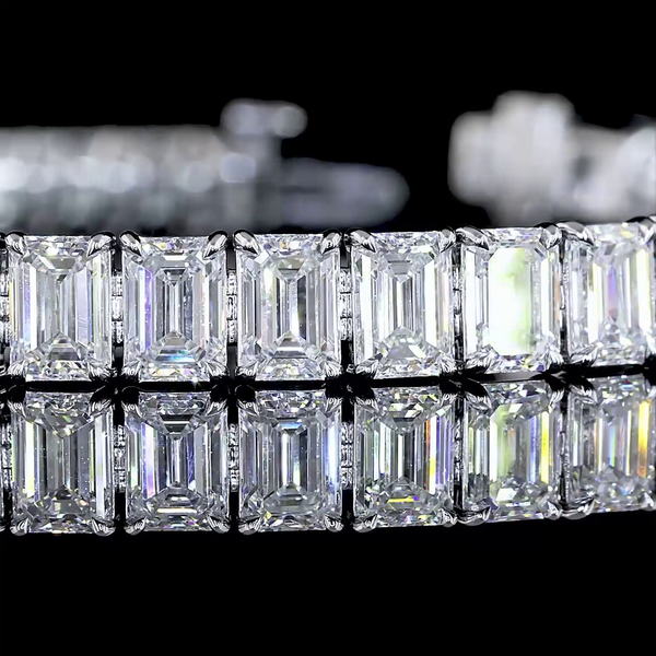 Lab-Grown 18.78 Carat Emerald E-VS Diamond 14K White Gold Tennis Bracelet