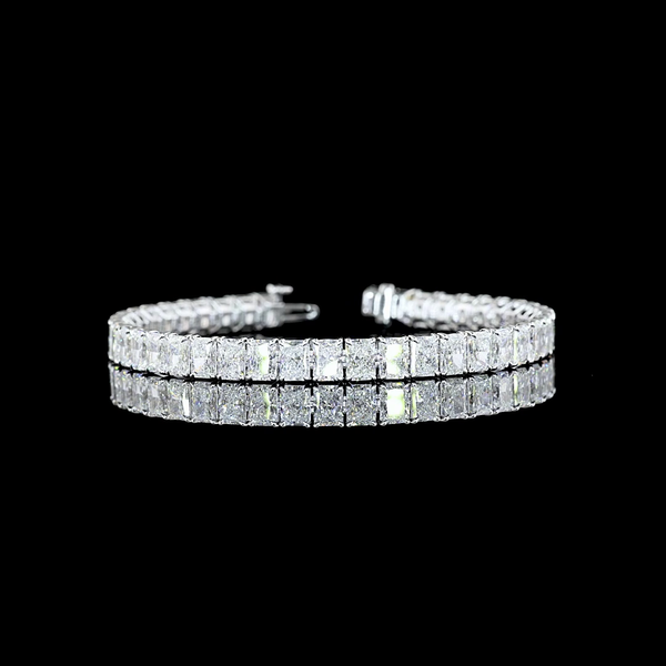 Lab-Grown 19.24 Carat Radiant E-VS2 Diamond 14K White Gold Tennis Bracelet