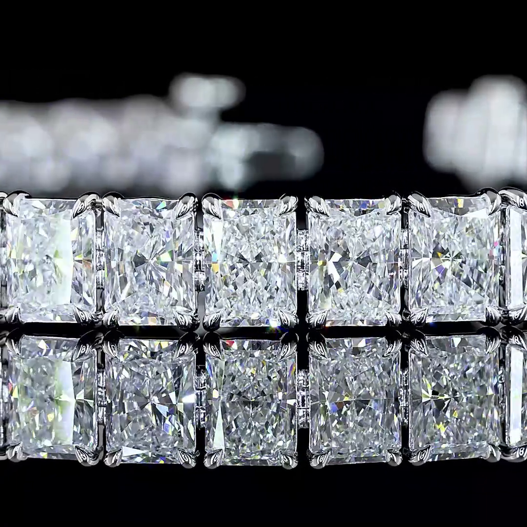 Lab-Grown 19.61 Carat Radiant E-VS Diamond 14K White Gold Tennis Bracelet