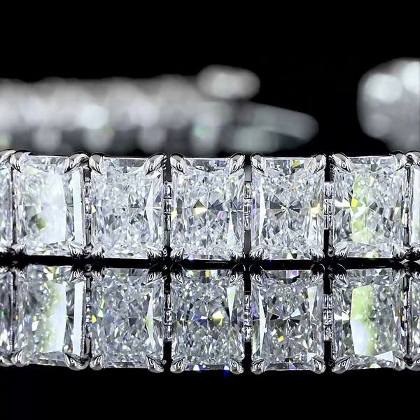 Lab-Grown 18.86 Carat Radiant E-VS Diamond 14K White Gold Tennis Bracelet