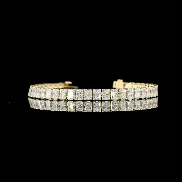 Lab-Grown 15.71 Carat Radiant F-VVS2 Diamond 14K Yellow Gold Tennis Bracelet