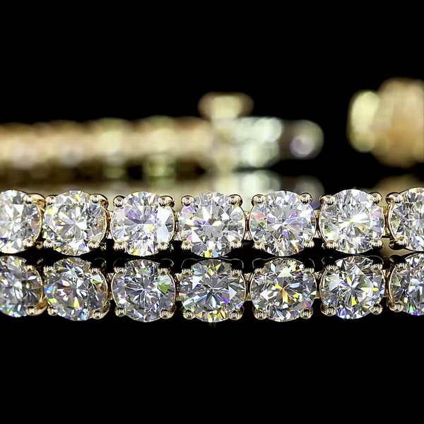 Lab-Grown 8.82 Carat Round E-VS1 Diamond 14K Yellow Gold Tennis Bracelet
