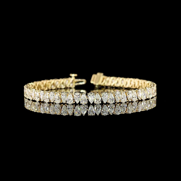 Lab-Grown 9.95 Carat Pear E-VS Diamond 14K Yellow Gold Tennis Bracelet