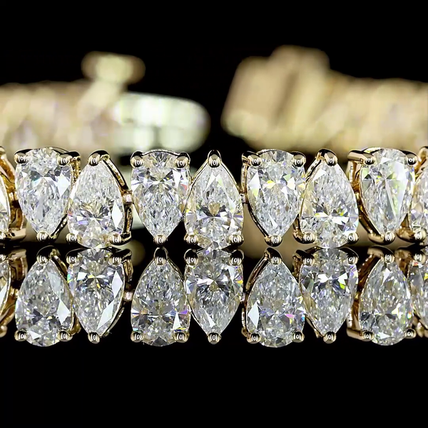 Lab-Grown 9.95 Carat Pear E-VS Diamond 14K Yellow Gold Tennis Bracelet