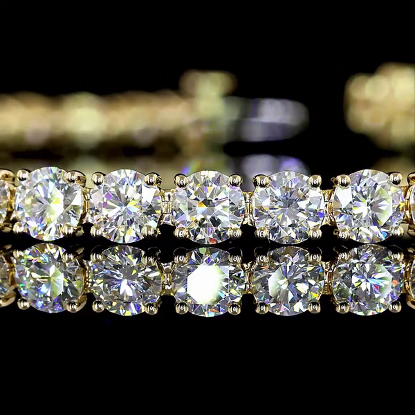 Lab-Grown 10.02 Carat Round F-VS2 Diamond 14K Yellow Gold Tennis Bracelet