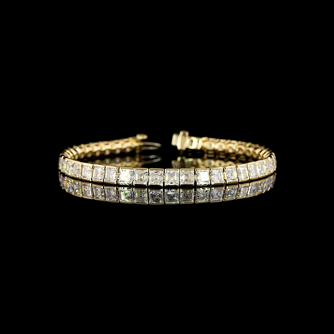 Lab-Grown 13.7 Carat Asscher E-F-VS Diamond 14K Yellow Gold Tennis Bracelet