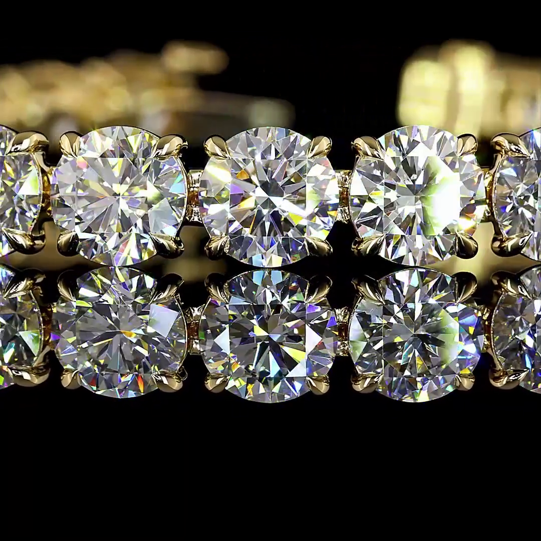 Lab-Grown 28.13 Carat Round E-VS Diamond 14K Yellow Gold Tennis Bracelet