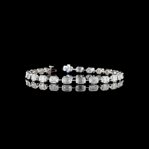 Lab-Grown 7.06 Carat Emerald E-VS2 Diamond 14K White Gold Station Bracelet
