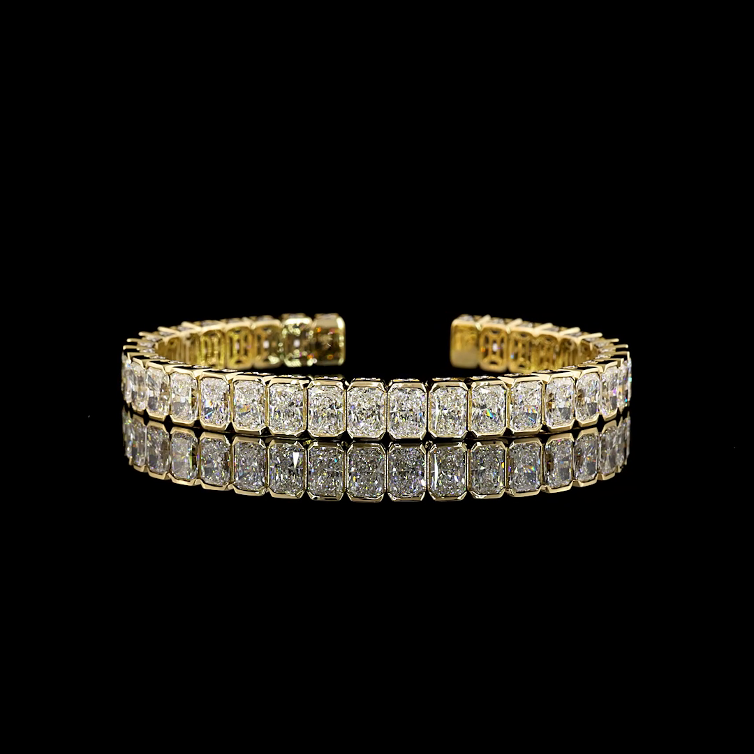 Lab-Grown 21.87 Carat MIX E-VS1 Diamond 18K Yellow Gold Bangles Bracelet