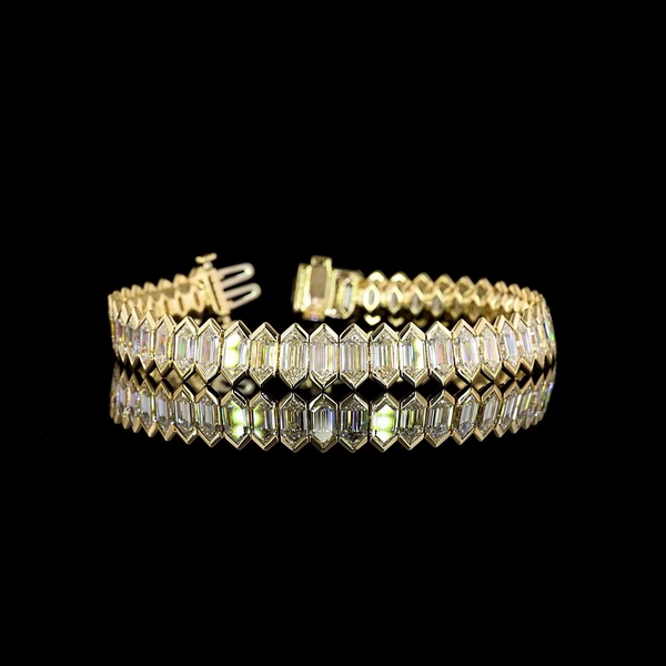 Lab-Grown 24.56 Carat Step Marquise E-VVS2 Diamond 14K Yellow Gold Tennis Bracel