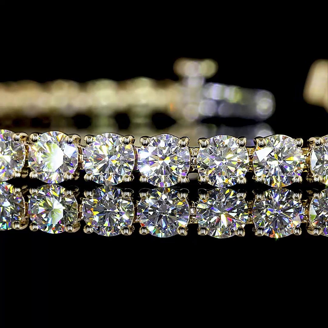 Lab-Grown 7.7 Carat Round E-VS Diamond 14K Yellow Gold Tennis Bracelet