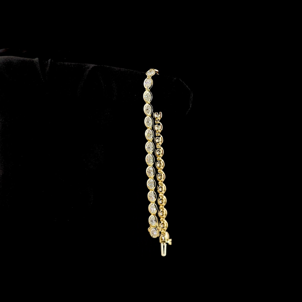 Lab-Grown 6.22 Carat Oval E-VS Diamond 14K Yellow Gold Tennis Bracelet
