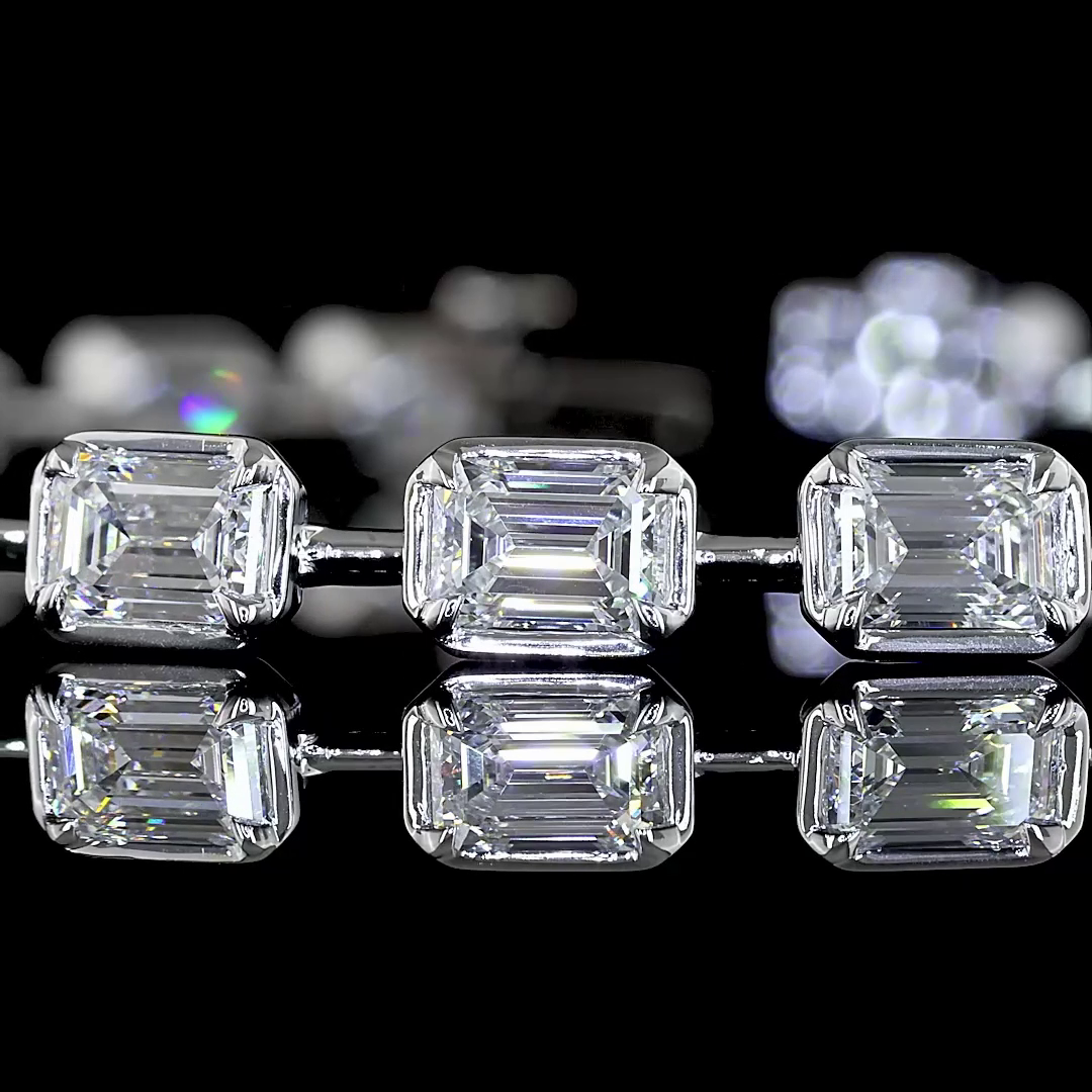 Lab-Grown 7.7 Carat Emerald E-F- Diamond 14K White Gold Station Bracelet