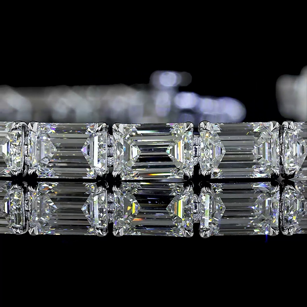 Lab-Grown 15.8 Carat Emerald E-VS Diamond 14K White Gold Tennis Bracelet
