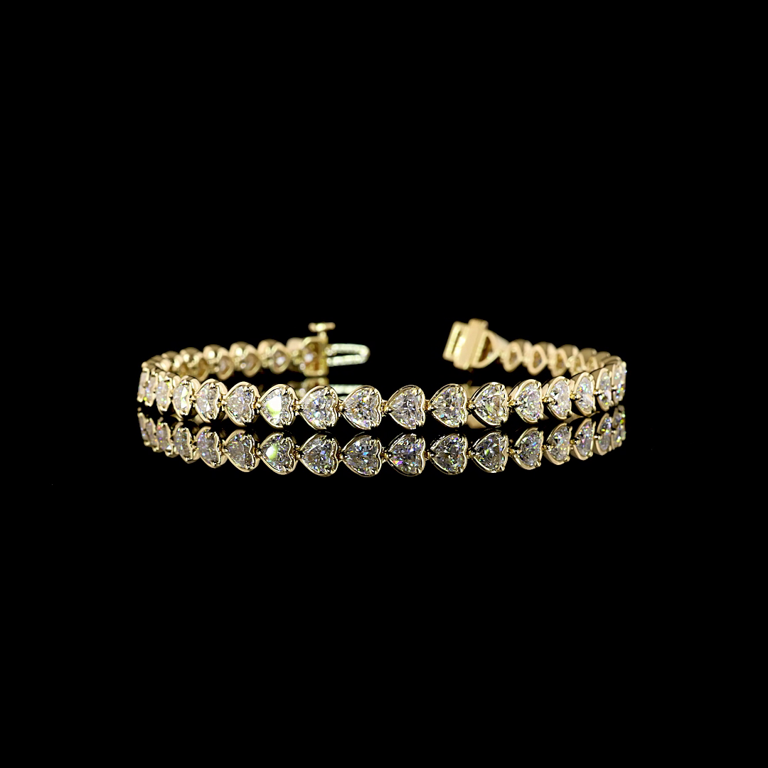 Lab-Grown 8.45 Carat Heart E-VS1 Diamond 14K Yellow Gold Tennis Bracelet