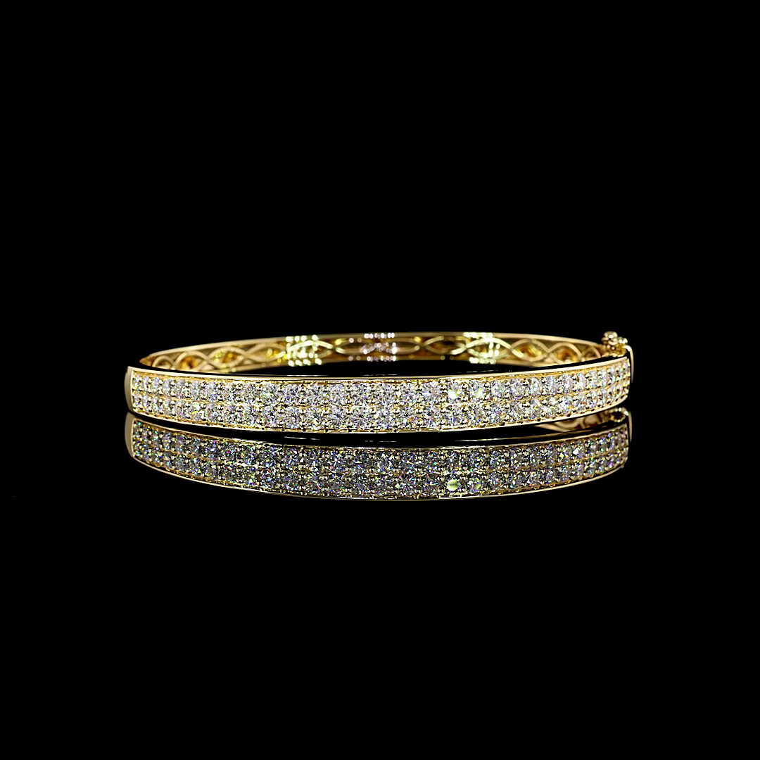 Lab-Grown 3.57 Carat Round E-F-VS Diamond 14K Yellow Gold Bangles Bracelet