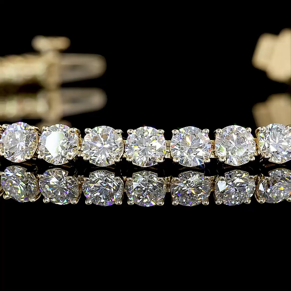 Lab-Grown 7.69 Carat Round E-VS Diamond 14K Yellow Gold Tennis Bracelet