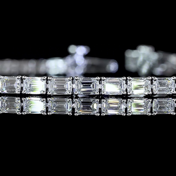 Lab-Grown 5.02 Carat Emerald E-VS Diamond 14K White Gold Tennis Bracelet