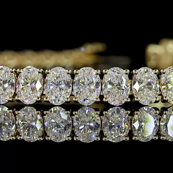 Lab-Grown 10.97 Carat Oval E-VS Diamond 14K Yellow Gold Tennis Bracelet