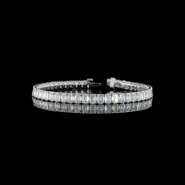 Lab-Grown 15.12 Carat Emerald E-VS1 Diamond 14K White Gold Tennis Bracelet