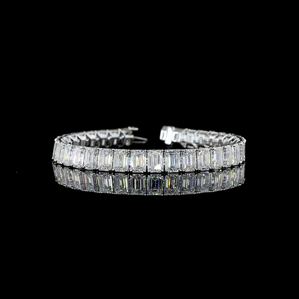Lab-Grown 35.64 Carat Emerald E-VS1 Diamond 14K White Gold Tennis Bracelet