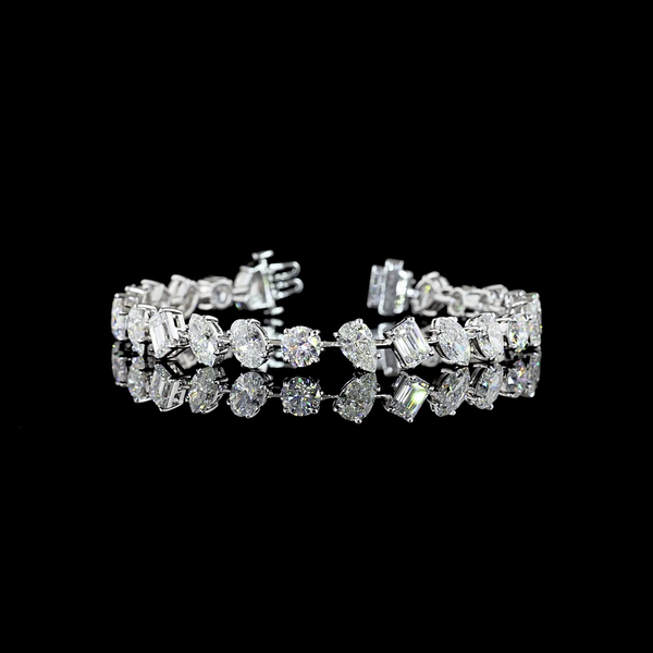 Lab-Grown 16.44 Carat Pear E-VS Diamond 14K White Gold Station Bracelet