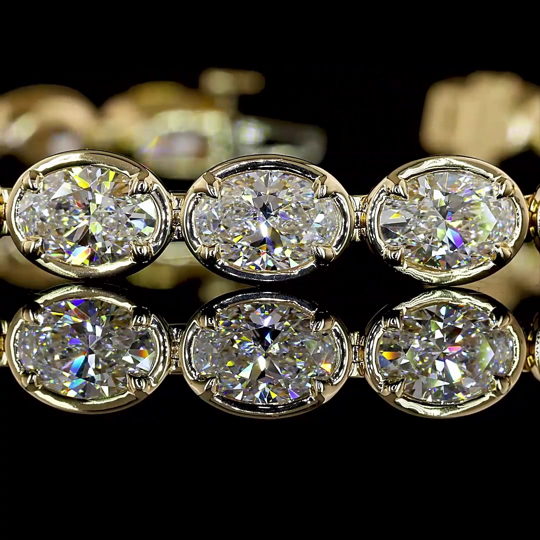Lab-Grown 11.74 Carat Oval F-VS1 Diamond 14K Yellow Gold Tennis Bracelet