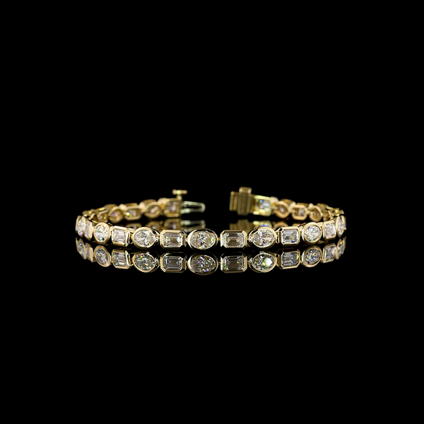 Lab-Grown 8.79 Carat Oval E-VS1 Diamond 14K Yellow Gold Tennis Bracelet