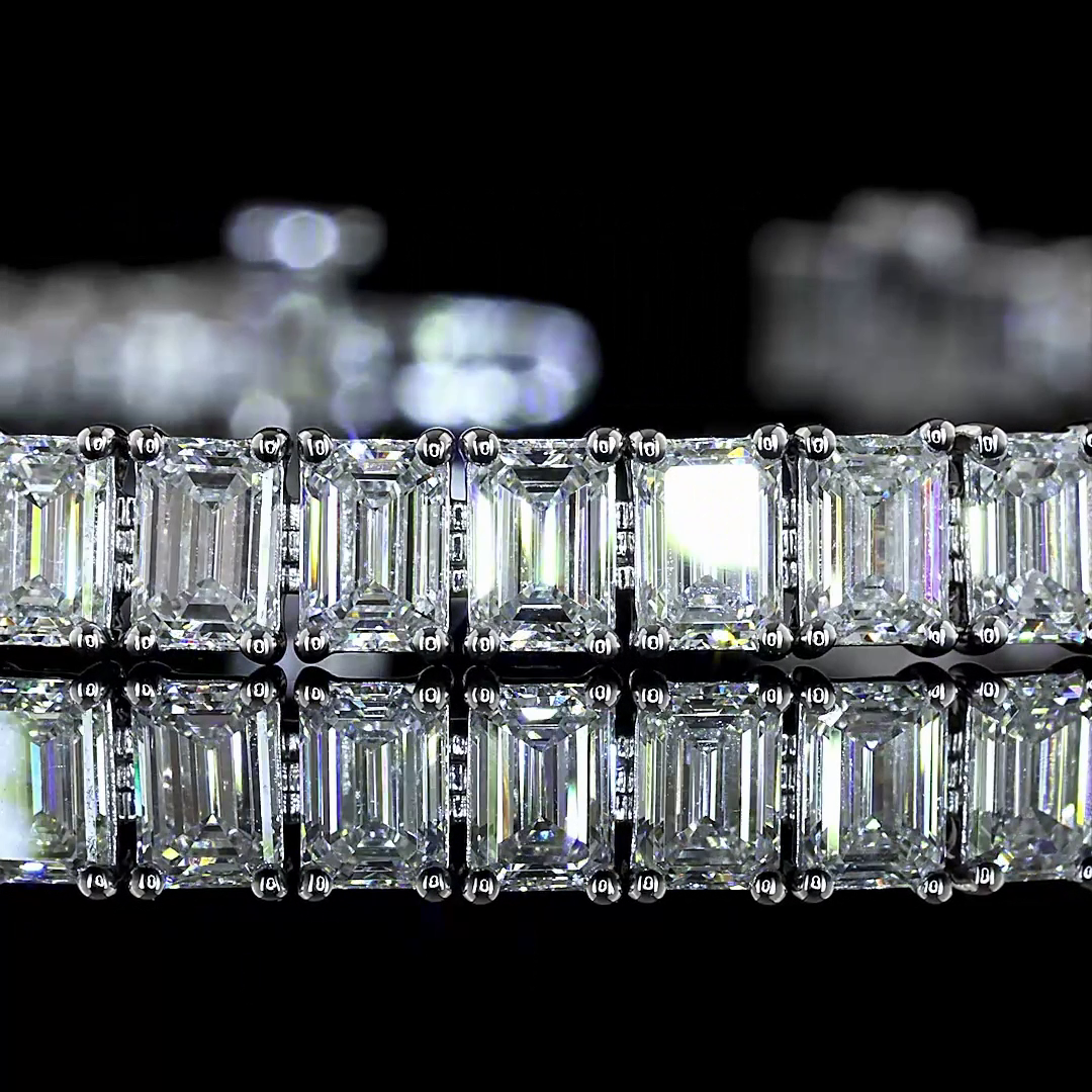 Lab-Grown 10.79 Carat Emerald E-F-VS+ Diamond 14K White Gold Tennis Bracelet