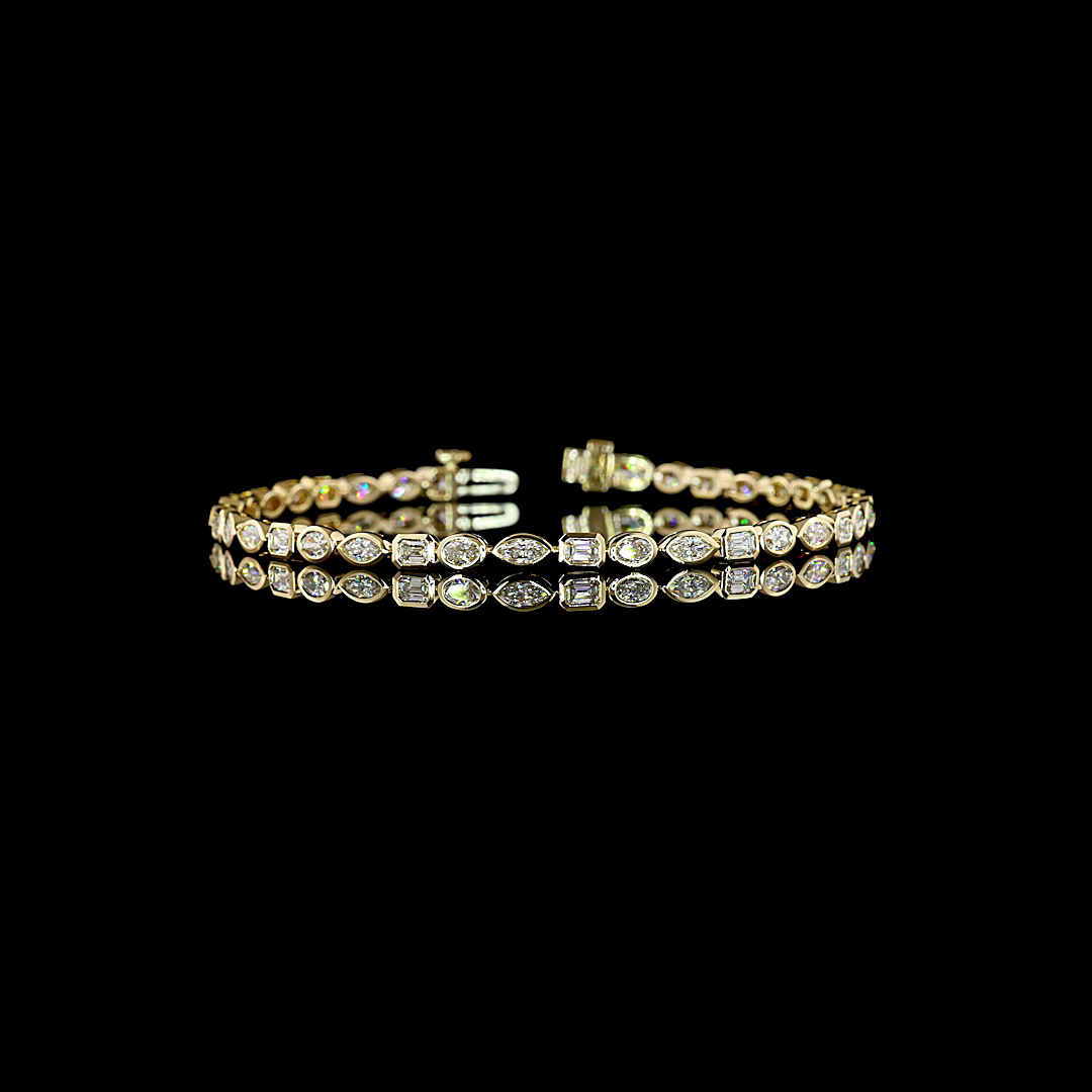 Lab-Grown 5.32 Carat MIX E-F-VS+ Diamond 14K Yellow Gold Tennis Bracelet