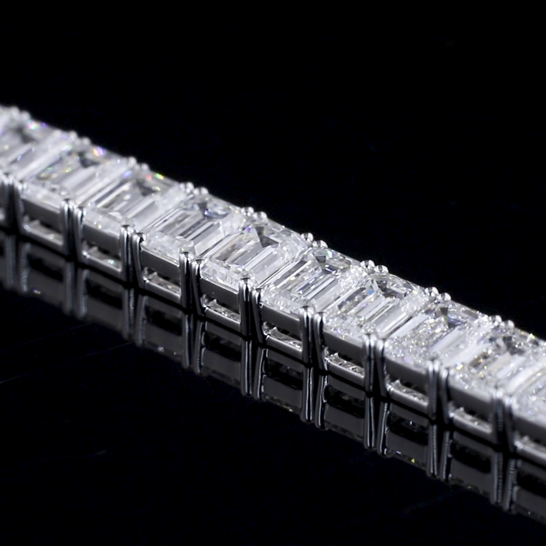 Lab-Grown 17.45 Carat Emerald E-VVS2 Diamond 14K White Gold Tennis Bracelet