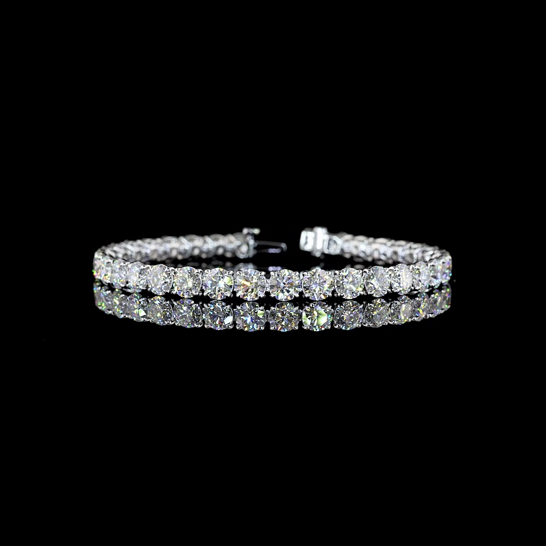 Lab-Grown 17.46 Carat Round E-F-VS1 Diamond 14K White Gold Tennis Bracelet