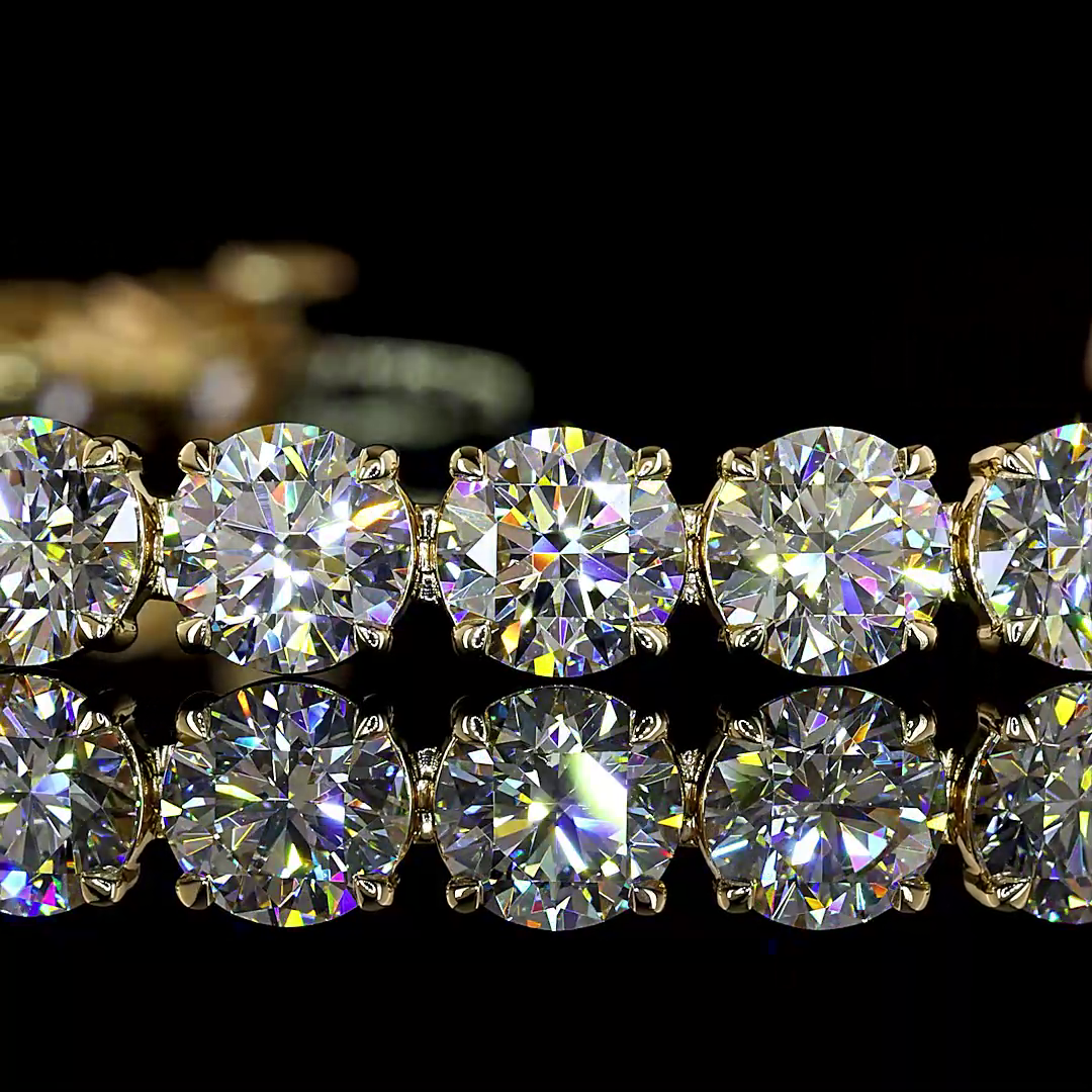 Lab-Grown 17.53 Carat Round E-F-VS1 Diamond 14K Yellow Gold Tennis Bracelet