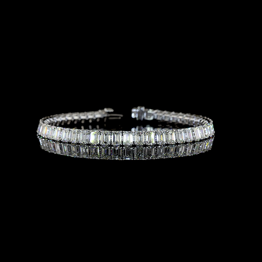 Lab-Grown 16.34 Carat Emerald E-F-VS1 Diamond 14K White Gold Tennis Bracelet