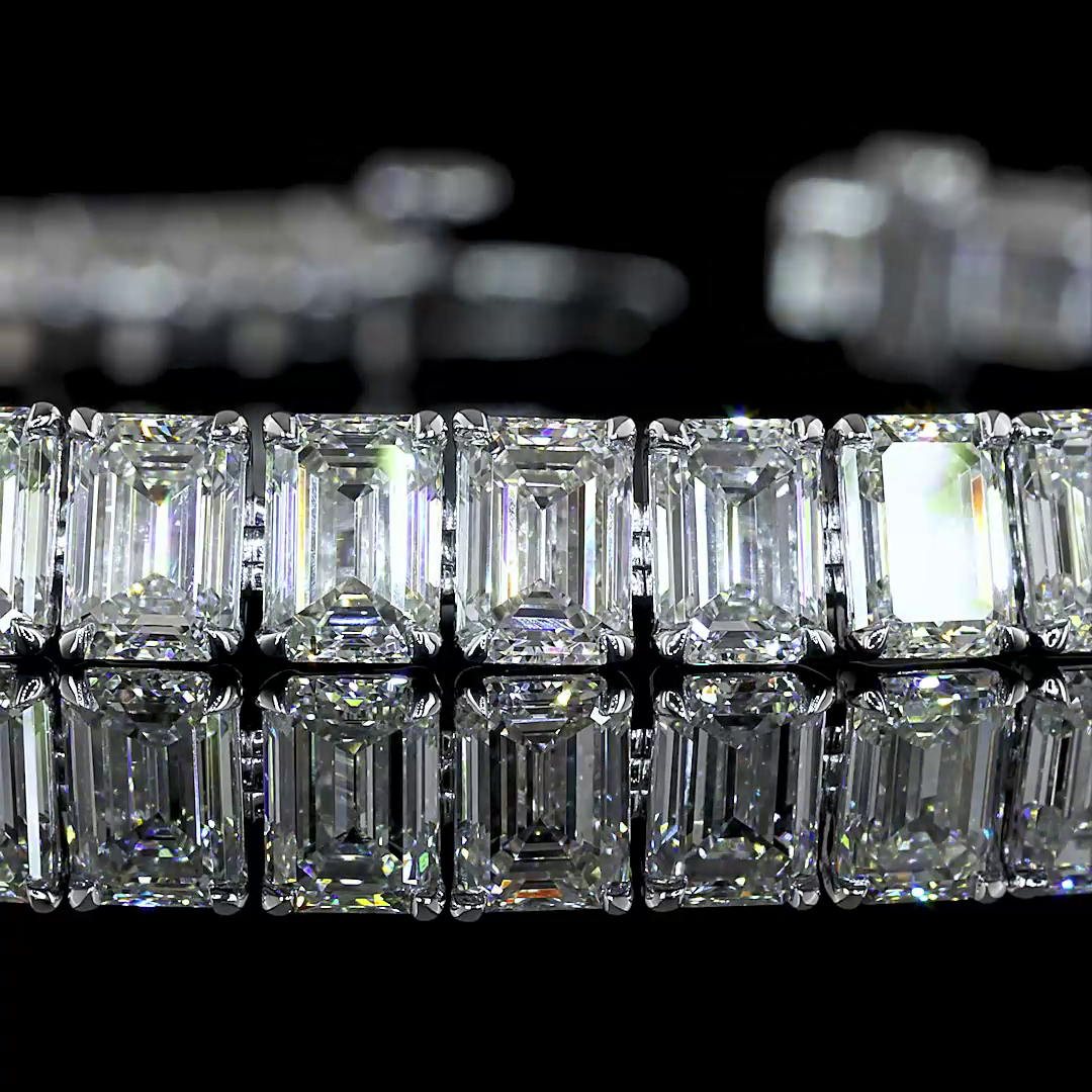 Lab-Grown 16.34 Carat Emerald E-F-VS1 Diamond 14K White Gold Tennis Bracelet