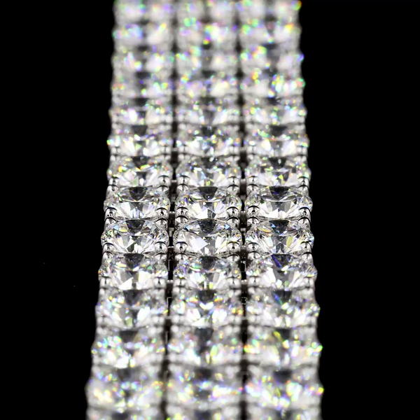 Lab-Grown 23.12 Carat Round E-VS1 Diamond 14K White Gold Special Bracelet